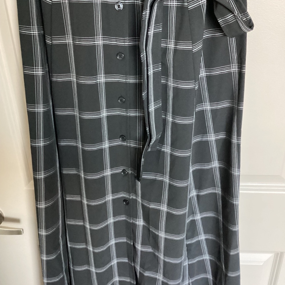 Calvin Klein Windowpane Plaid Cap Sleeve Midi Shirtdress, size 10 - Picture 8 of 12